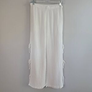 Hollister medium 100% cotton white bow tie side wide leg pants gauzy lightweight